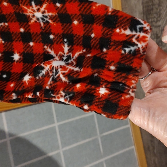 New Snowflake Red Buffalo Plaid Hooded Adult Winter Christmas Onesie PJs Small - Picture 10 of 10